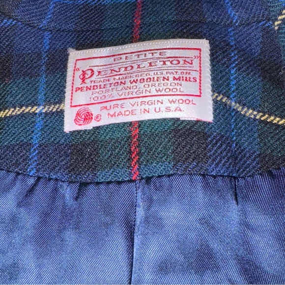 Vintage Pendleton Plaid blazer 100% wool size 8P - Picture 5 of 8